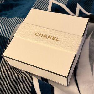 CHANEL White Box with Gold Logo (Empty)